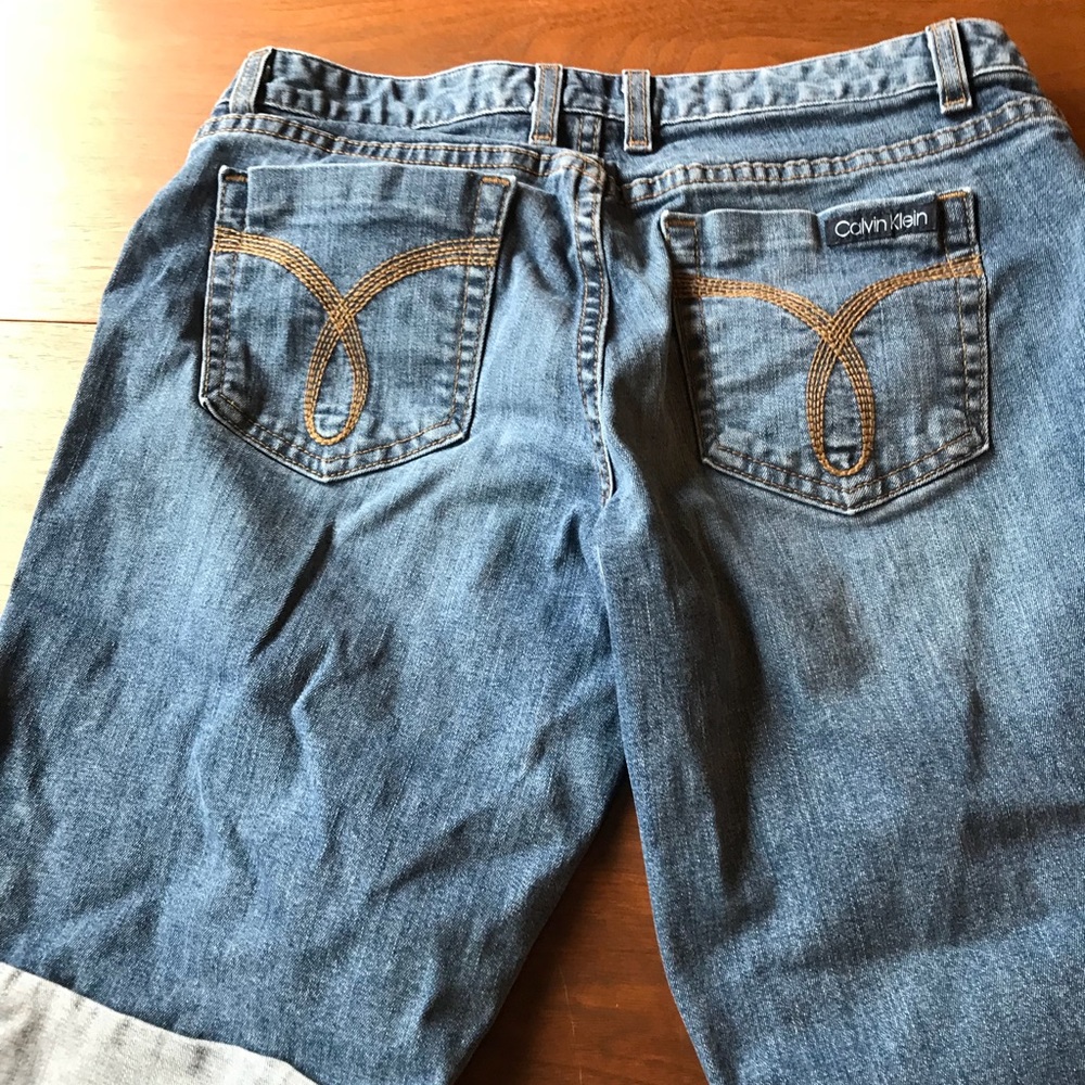 Calvin Klein Bermuda shorts. Size 30/10